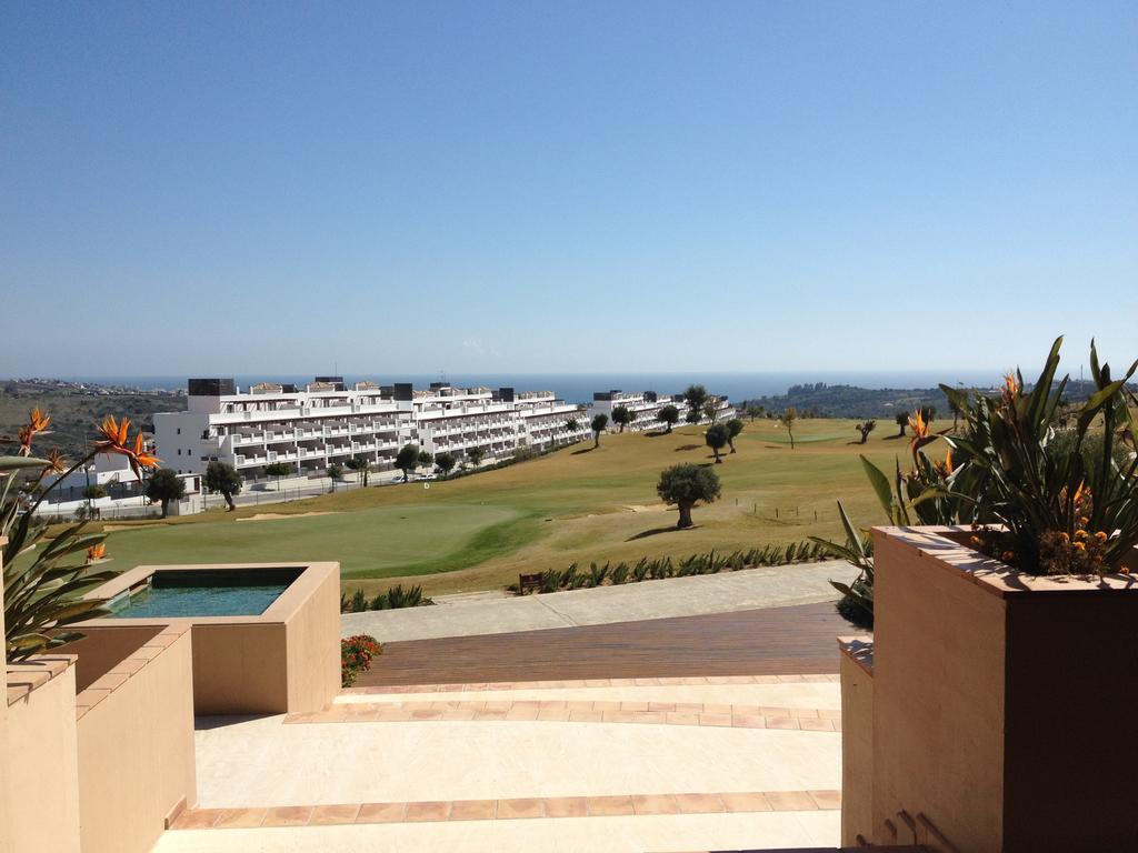 Valle Romano Golf Resort 埃斯特波纳 外观 照片
